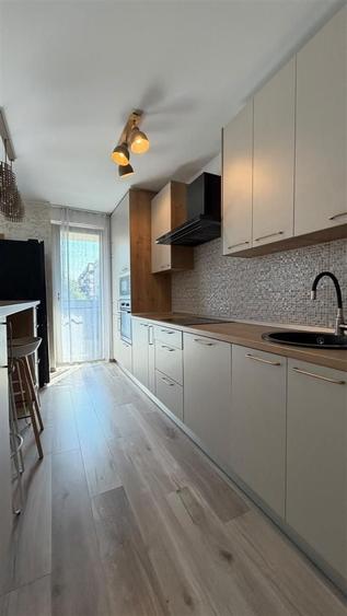 Apartament cu 3 camere semidecomandat în Gheorgheni
