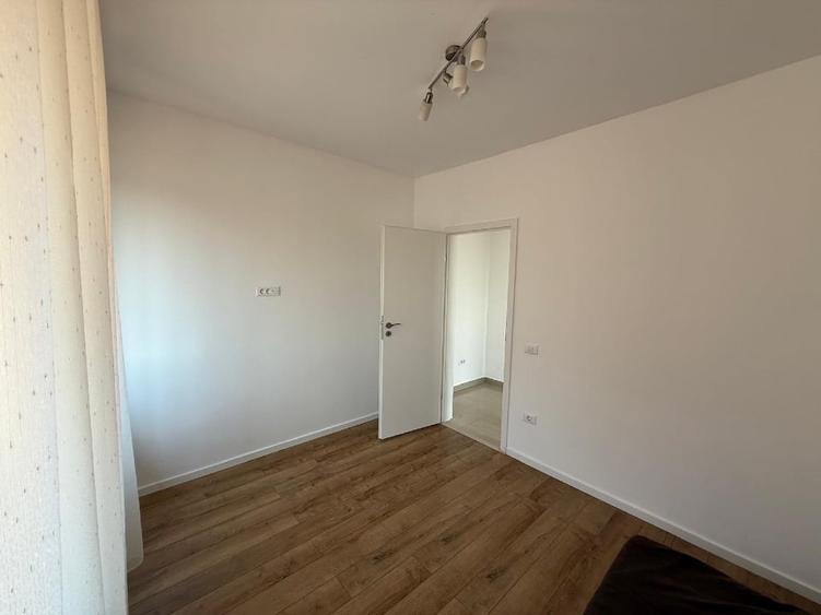 Apartament cu 3 camere, mobilat în Drumul Taberei