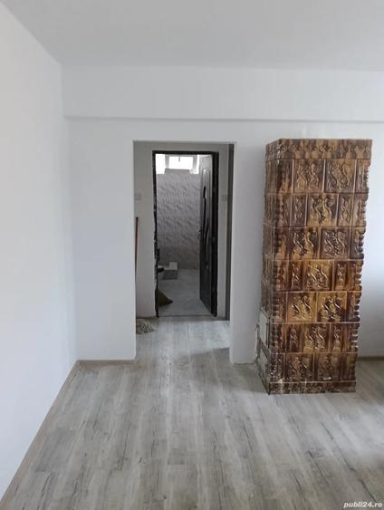 Apartament cu 2 camere decomandat în Topraisar
