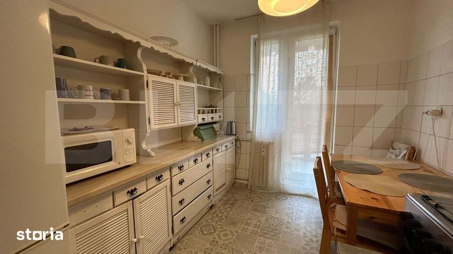 Apartament cu 3 camere, 65 mp, pe Bulevardul Decebal - 1