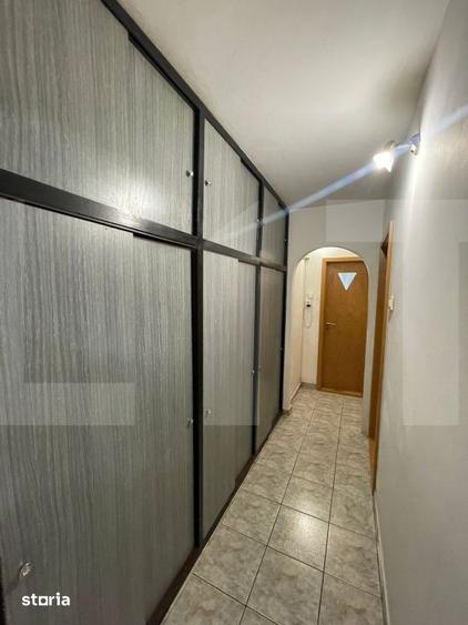 Apartament cu 3 camere decomandat în Aradului