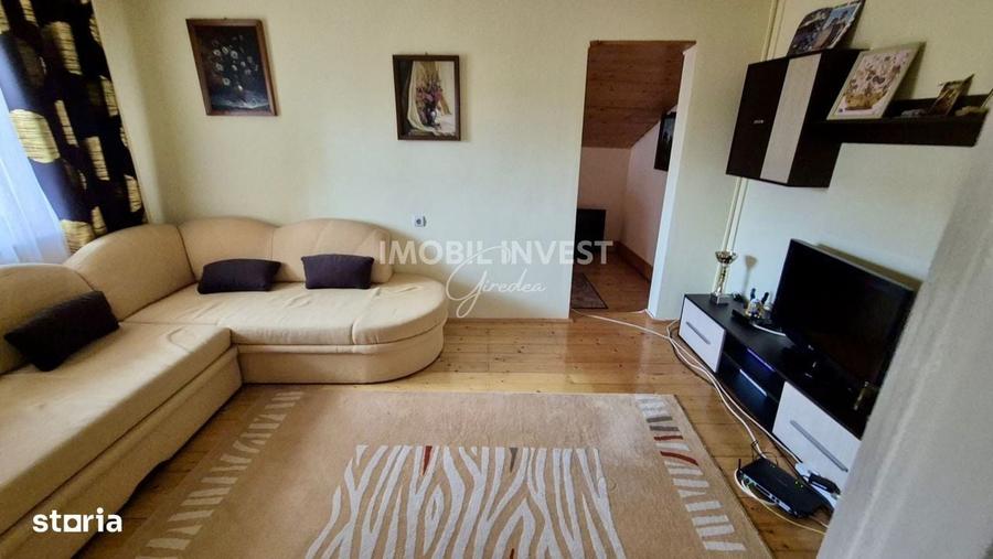 Casă cu 4 camere în Ultracentral