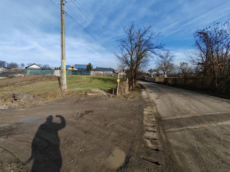 Teren Construcții intravilan de 843 mp, în Măgura