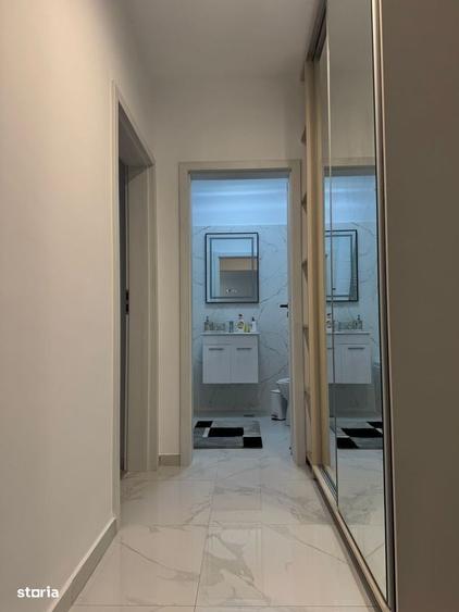 Apartament cu 2 camere decomandat în Roșu