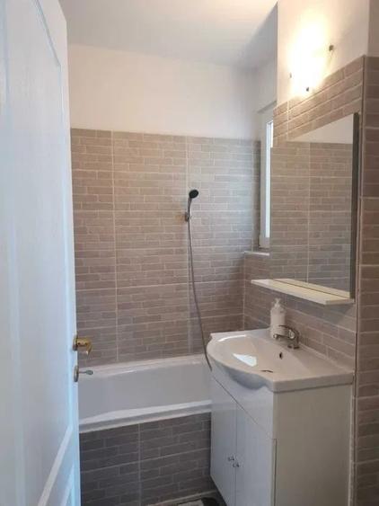 Apartament cu 2 camere decomandat, mobilat în Eroii Revoluției