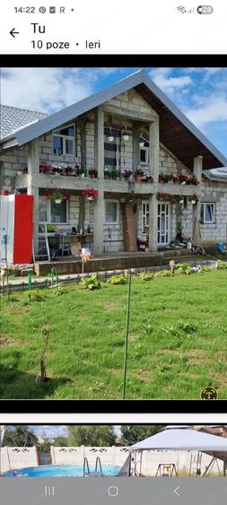 Casă cu 4 camere cu Teren 1600 Mp în Jugureni
