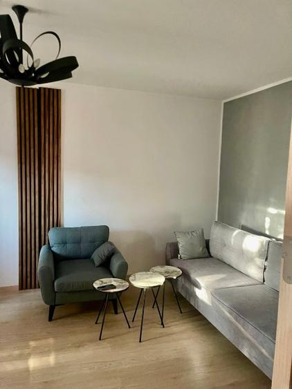 Apartament cu 2 camere decomandat, mobilat în Crângași