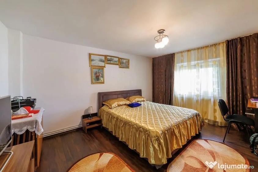 Casă cu 3 camere cu Teren 634 Mp în Central