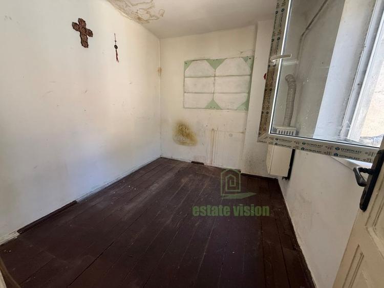 Apartament la mansardă într-o vilă superbă din Cotroceni - 2