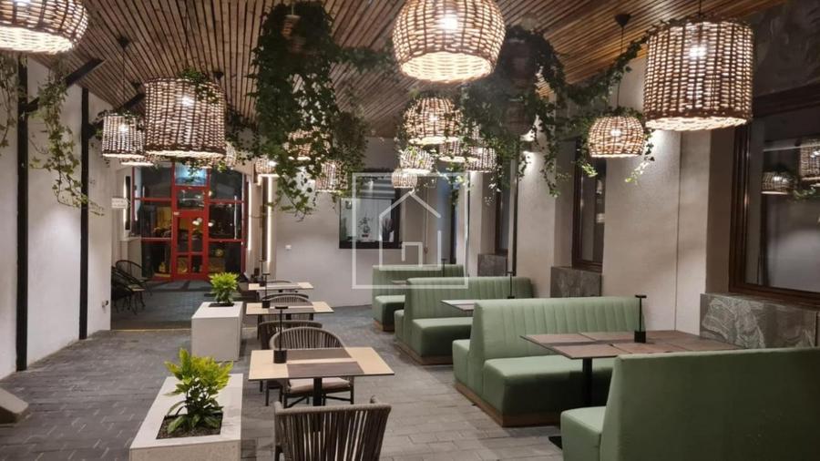Hotel/Pensiune, de 792 mp, în Orașul de Jos