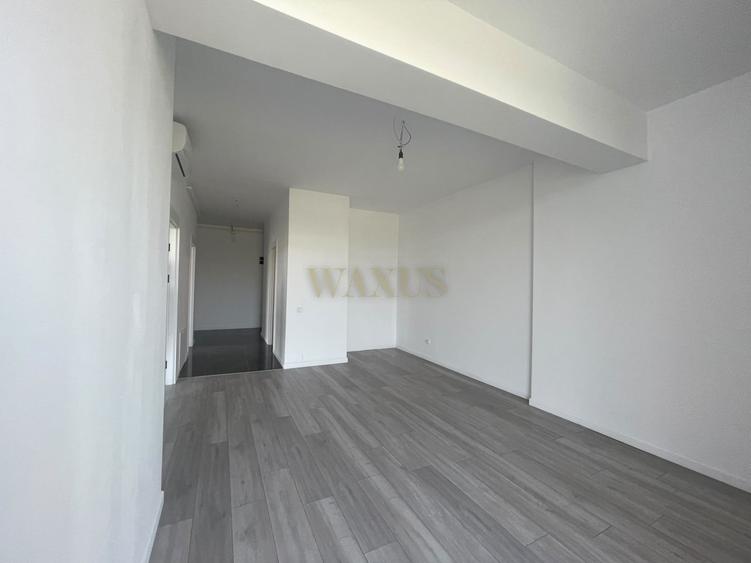 Apartament cu 3 camere decomandat în Florești