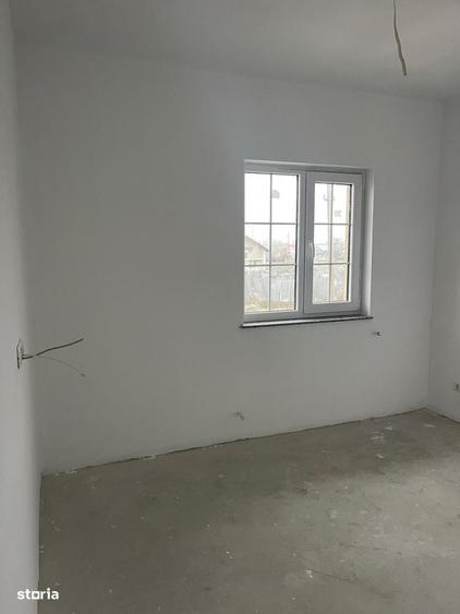 Vand casa individuala cu trei dormitoare si doua bai - 3