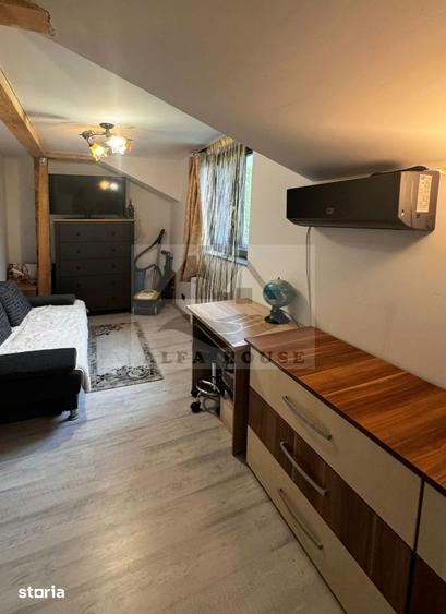 Casă cu 6 camere cu Canalizare în Dârste