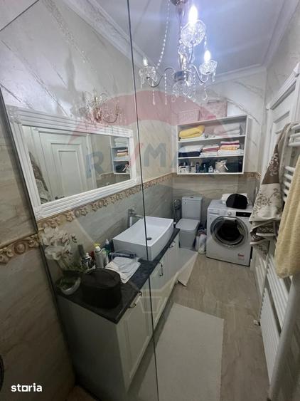 Casă cu 6 camere cu Teren 1615 Mp în Central