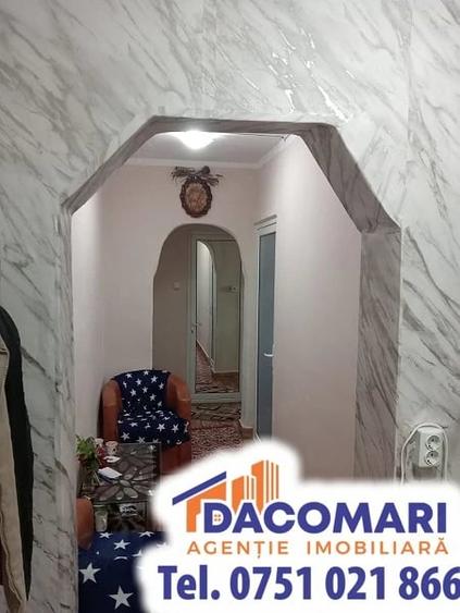 Apartament cu 2 camere decomandat în Central