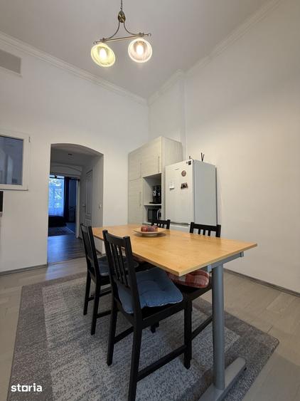 Apartament cu 3 camere, 83mp utili, etaj 1, renovat si mobilat-Sinaia - 2