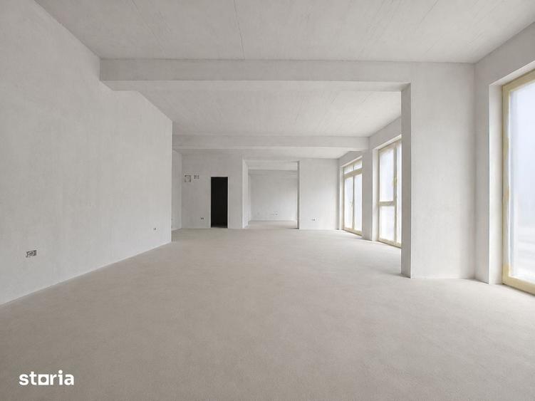 Spațiu comercial, de 106 mp, în Freidorf