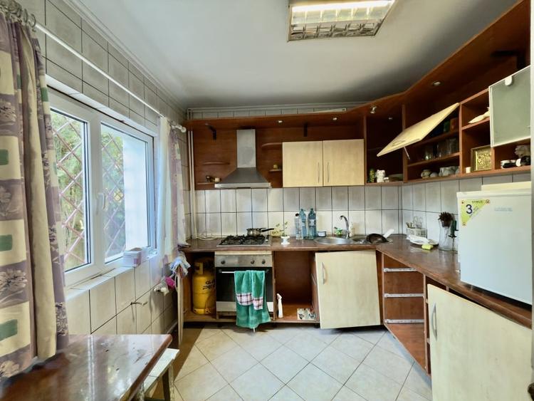 Casă individuală cu 6 camere cu Teren 658 Mp în Agigea