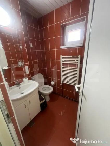 Spațiu comercial, de 50 mp, în Calea Moldovei