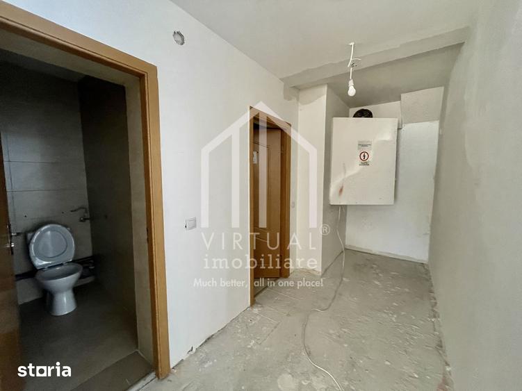 Spațiu comercial, de 2,798 mp, în Central