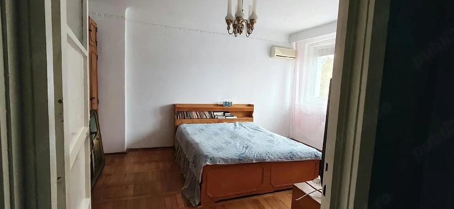 Apartament 1 camera, zona centrala, 40mp plus boxa