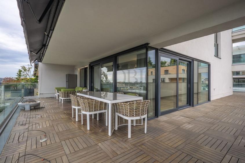 Apartament cu 4 camere, mobilat în Herăstrău
