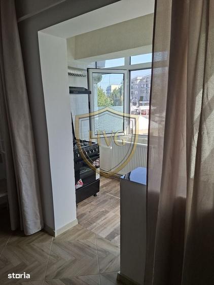 Apartament cu 2 camere decomandat, mobilat în Central