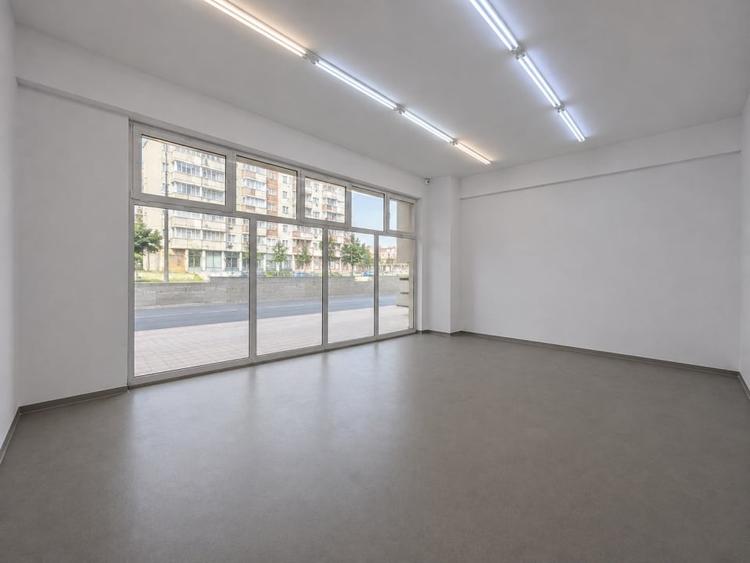 Spațiu comercial, de 106.80000305176 mp, în Coiciu
