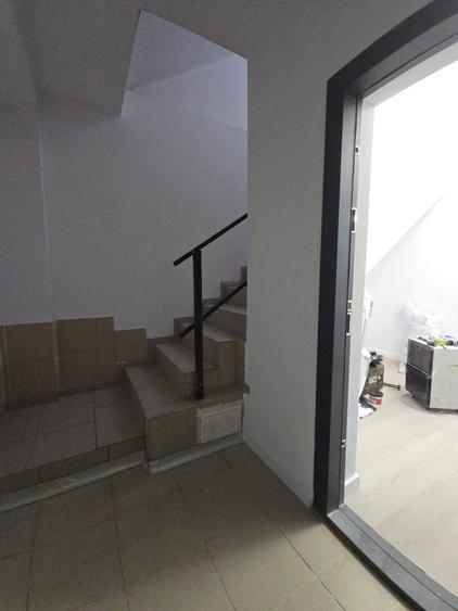 Apartament cu 2 camere decomandat în Dobroești