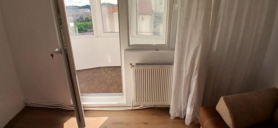 Apartament cu 2 camere decomandat în Câlnic