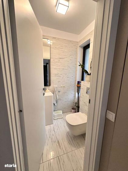 Casă cu 4 camere cu Teren 200 Mp în Corbeanca