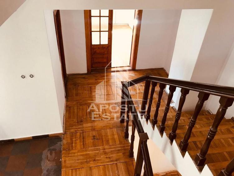 Casă cu 4 camere cu Teren 269 Mp în Simion Bărnuțiu