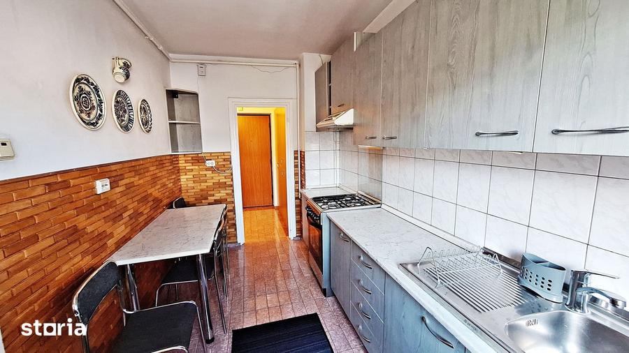 Apartament cu 2 camere semidecomandat în Răcădău
