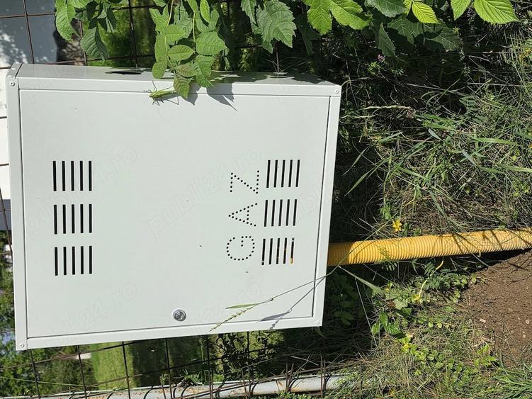 Casă cu 3 camere cu Teren 250 Mp în Moieciu