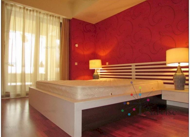 Apartament cu 3 camere decomandat, mobilat în Drumul Poienii
