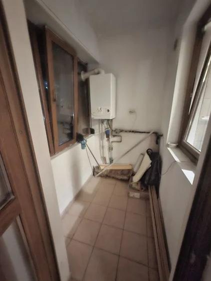 Garsoniera, decomandata, 44 mp, centrala proprie, metrou aproape, Drumul Taberei - 8