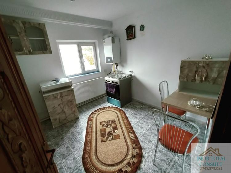 Casă individuală cu 6 camere cu Teren 1026 Mp în Exterior Nord