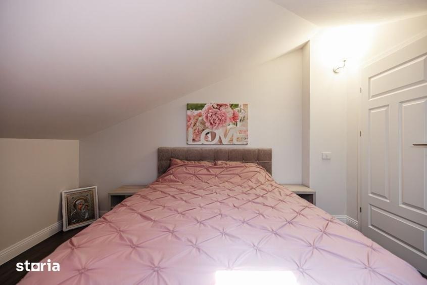 Casă cu 6 camere cu Teren 660 Mp în Moșnița Nouă