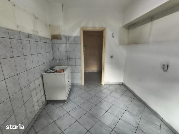 Apartament cu 2 camere decomandat în Tomis II