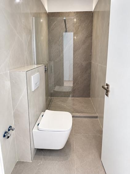 Apartament cu 3 camere în Centura