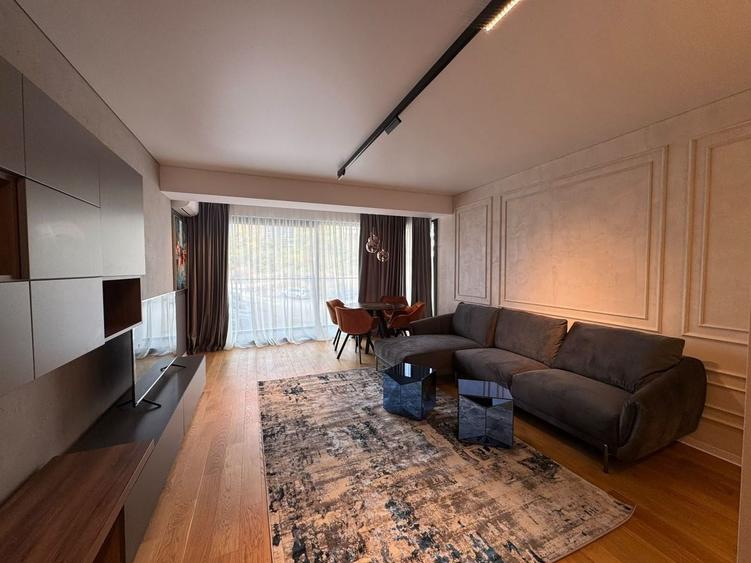 Apartament cu 2 camere semidecomandat, mobilat în Barbu Văcărescu