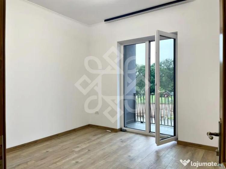Apartament cu 2 camere semidecomandat în Sânmartin