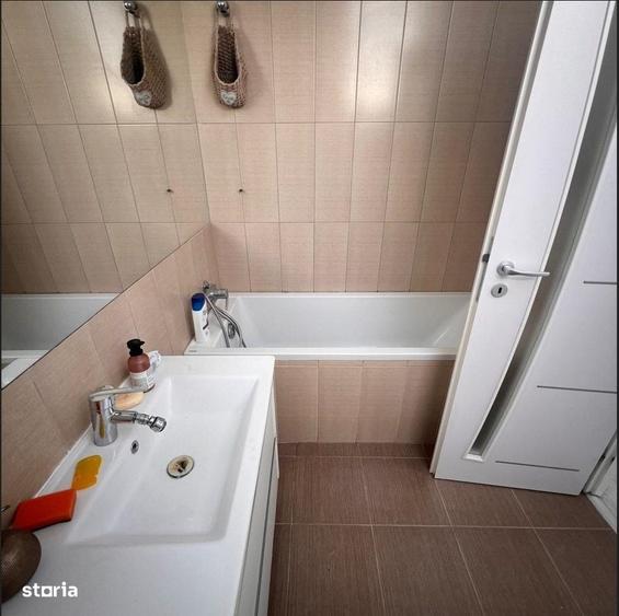 Apartament cu 4 camere în Păcurari