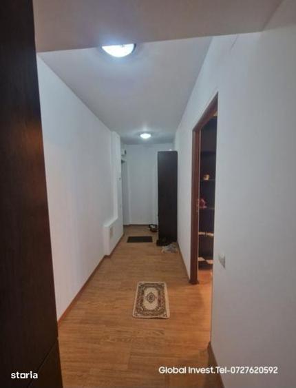 Garsonieră decomandată în Nord