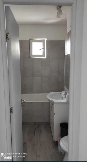 Apartament cu 2 camere decomandat în Basarabia