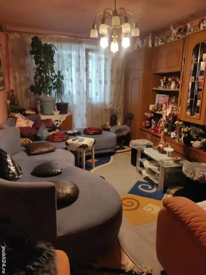 Apartament cu 2 camere decomandat în Micro 15