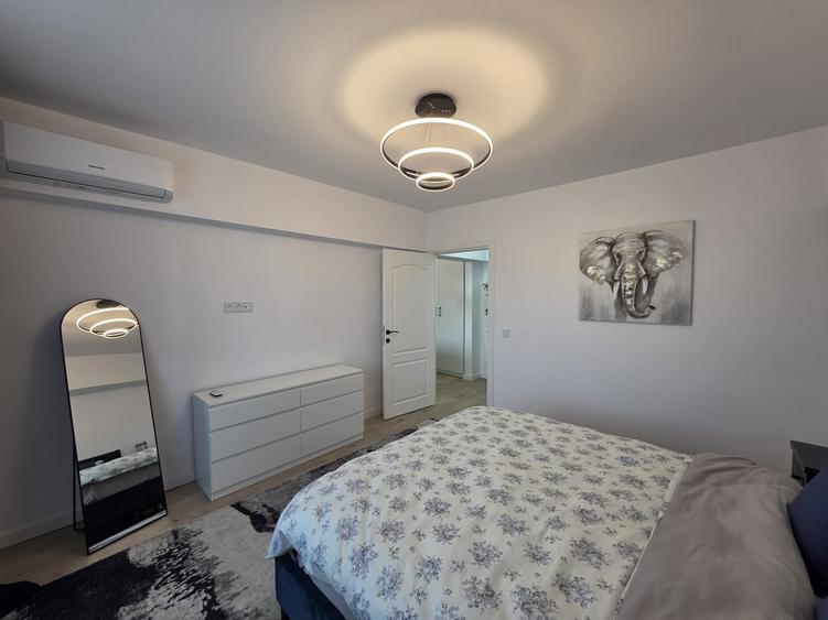 Apartament cu 2 camere decomandat în Vatra Luminoasă