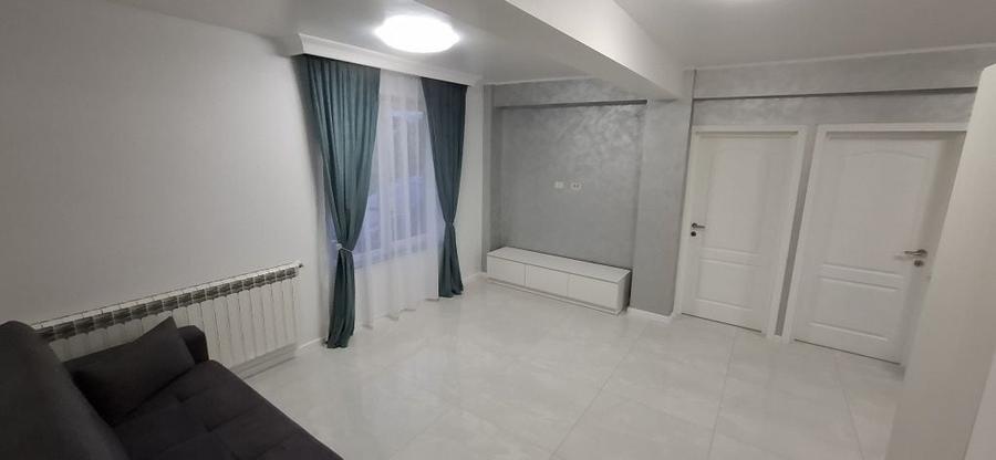 Apartament cu 3 camere în Burdujeni