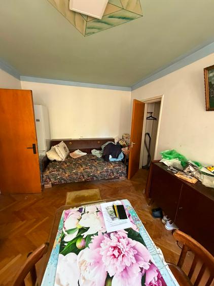 Apartament cu 2 camere semidecomandat în Dristor
