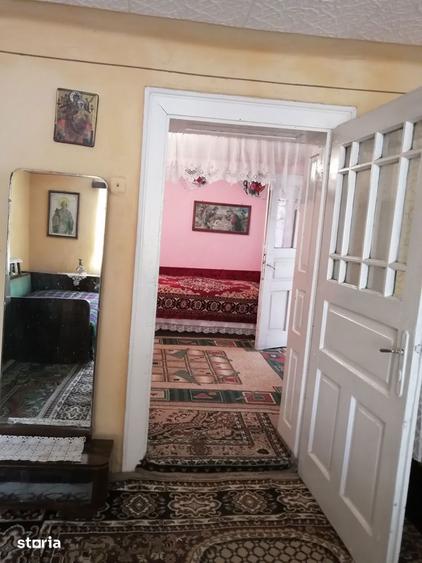 vand casa cu 3 camere, curte mare + gradina in Ro?ia de Seca? - 7